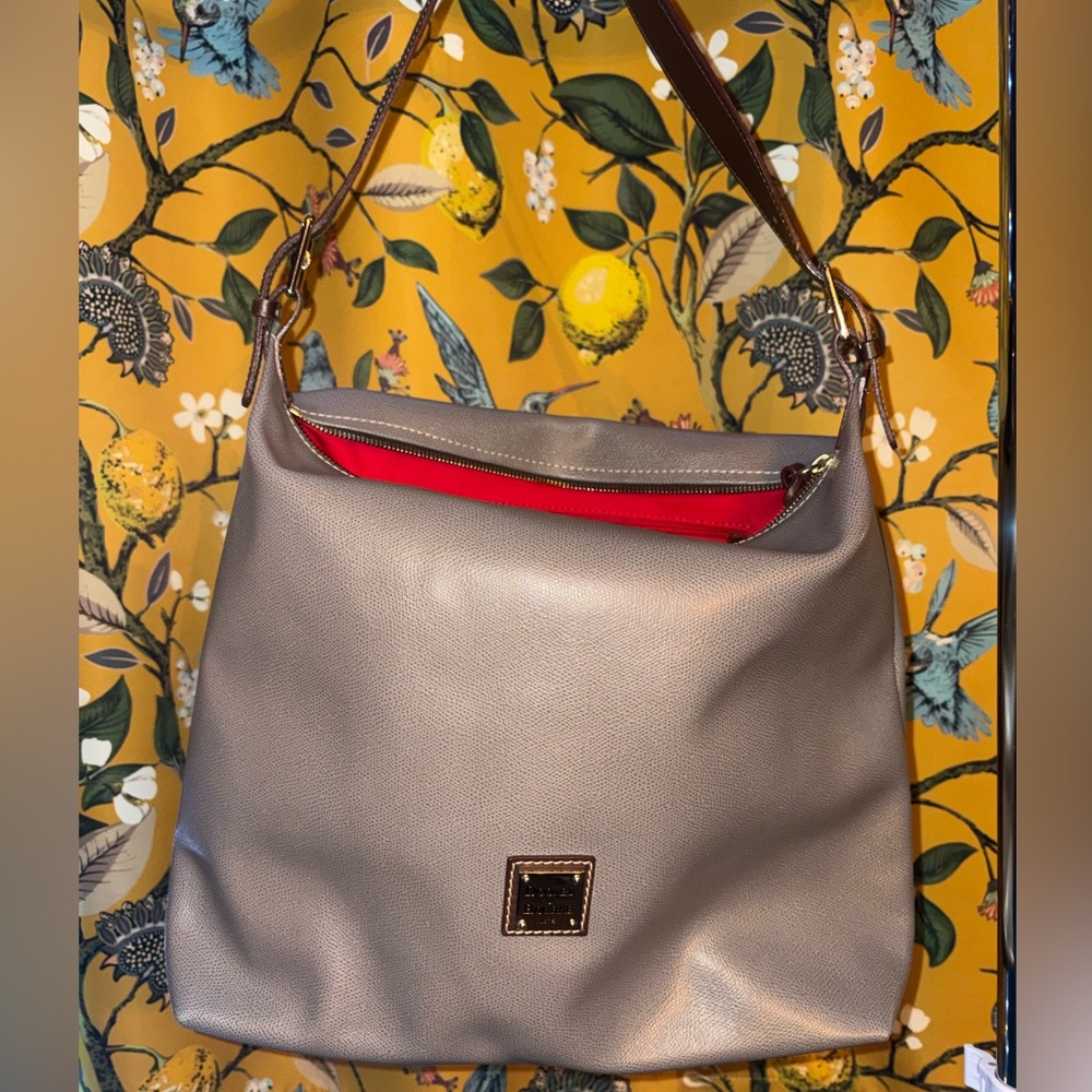 Dooney and Bourke Elephant Gray Saffiano leather sac purse